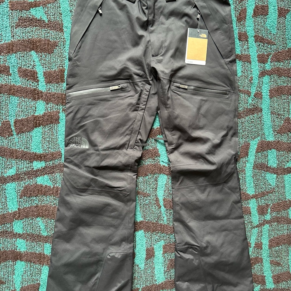 The North Face Men's Black Ski Pants